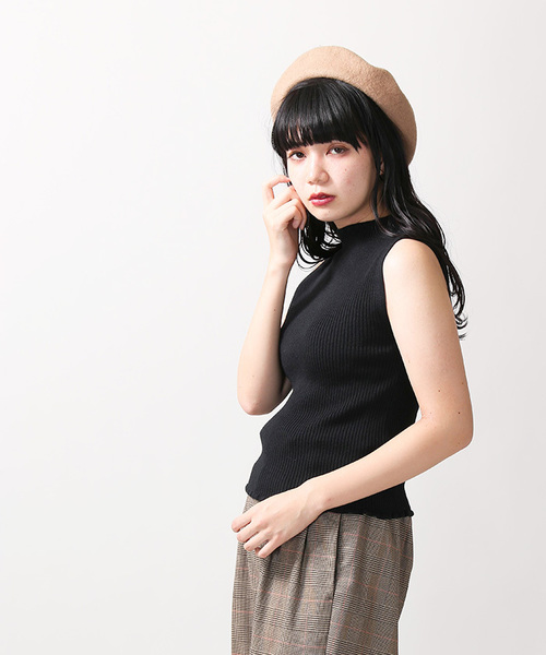 WEGO（ウィゴー）の「WEGO/フリルネックノースリーブニット（ニット/セーター・レディース・ブラック/オフホワイト/ダークグリーン/パープル/ワイン・MEDIUM/LARGE）」の18枚目の写真