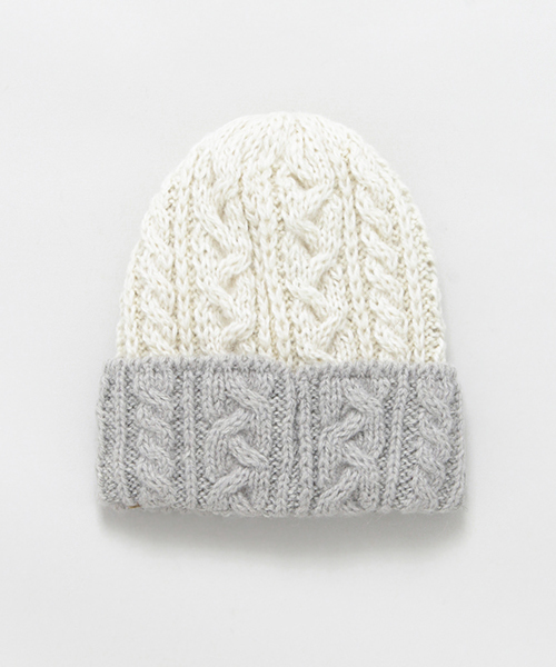 かぐれ(カグレ)の「HIGHLAND 2000 CONTRAST BOBCAP(ニットキャップ/ビーニー・レディース・チャコールグレー/ライトグレー/アイボリー・FREE)」の2枚目の写真