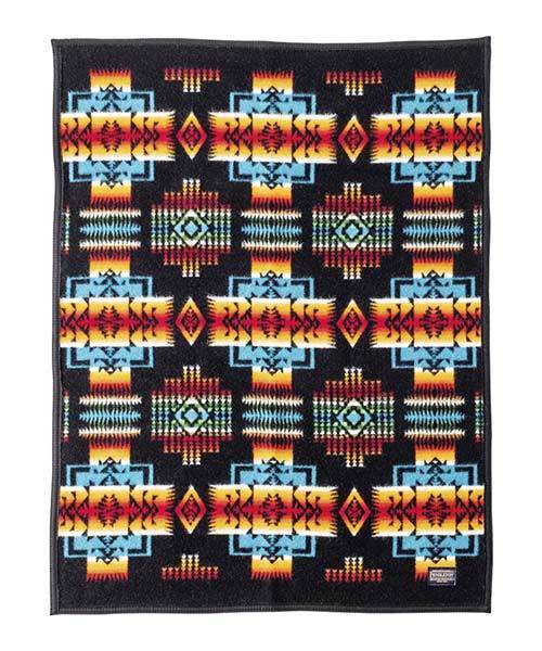 PENDLETON(ペンドルトン)の「PENDLETON/ペンドルトン チーフジョセフクリブブランケット ZD632(ブランケット・レディース・ホワイト/グレー/ピンク/ターコイズブルー/インディゴブルー/ライトブラウン/アクア/チェリーピンク/パープル/ブルー/ブラック/ライトブルー・FREE)」の2枚目の写真