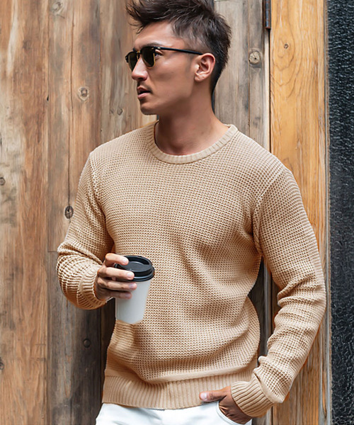 CavariA(キャバリア)の「『CavariA/キャバリア』ラーベン編みクルーネック長袖ニットセーター(ニット/セーター・メンズ・ベージュ/サックスブルー/パープル/テラコッタ/ピンク/ホワイト/インディゴブルー/ブラック/ネイビー/グレー/グリーン系その他/イエロー/ラベンダー/ミント/クリーム/ブラウン/カーキ/グリーン・M/L)」の6枚目の写真