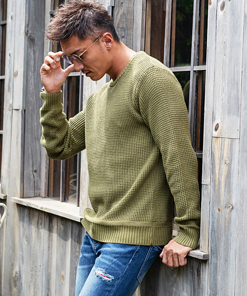 CavariA(キャバリア)の「『CavariA/キャバリア』ラーベン編みクルーネック長袖ニットセーター(ニット/セーター・メンズ・ベージュ/サックスブルー/パープル/テラコッタ/ピンク/ホワイト/インディゴブルー/ブラック/ネイビー/グレー/グリーン系その他/イエロー/ラベンダー/ミント/クリーム/ブラウン/カーキ/グリーン・M/L)」の8枚目の写真