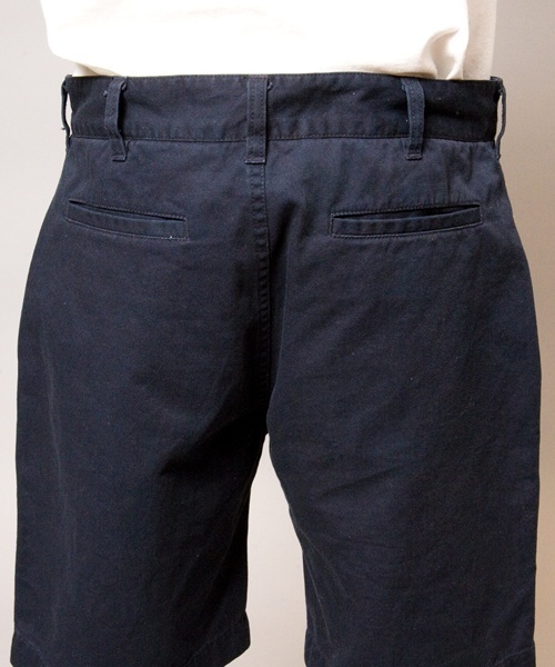 WEGO（ウィゴー）の「WEGO/カラーチノショーツ（チノパンツ・メンズ・ホワイト/ブラック/ベージュ/ターコイズブルー/ネイビー/ロイヤルブルー/イエロー/マスタード/ピンク系その他/レッド/ワイン/オレンジ系その他・SMALL/MEDIUM/LARGE）」の15枚目の写真