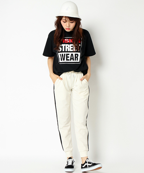 VISION STREET WEAR（ヴィジョンストリートウェア）の「VISION　マグロゴT（Tシャツ/カットソー・レディース・ブラック/オフホワイト/Red・MEDIUM/LARGE/X-LARGE）」の12枚目の写真