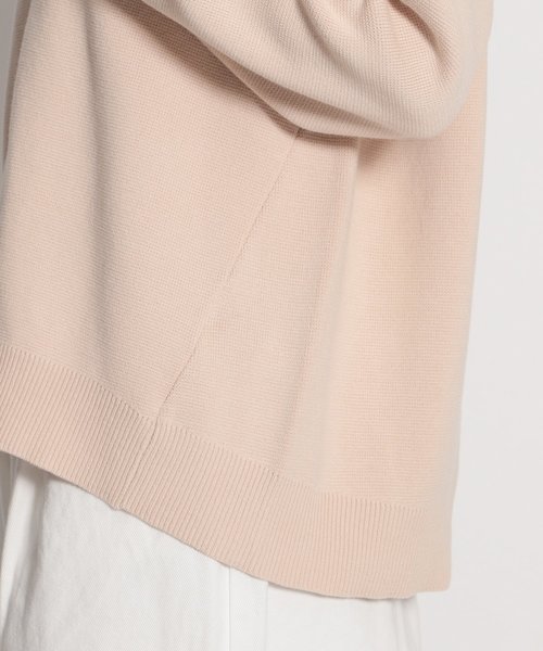 niko and...(ニコアンド)の「ミラノリブ抜き襟Vプルオーバー(ニット/セーター・レディース・ピンク/オレンジ/グリーン/ネイビー/ベージュ・MEDIUM/LARGE)」の17枚目の写真