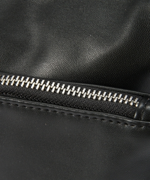 Another Edition（アナザーエディション）の「AE 2Way SQ リュック（バックパック/リュック・レディース・ブラック/ホワイト・フリー）」の6枚目の写真