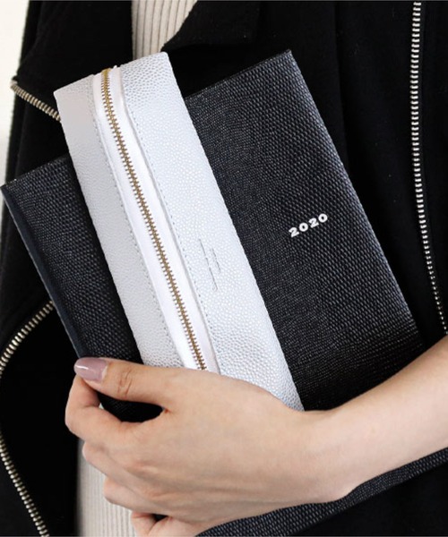 HIGHTIDE（ハイタイド）の「Grains de sable サーブル ファスナーペンケース ポーチ 筆箱（ステーショナリー・レディース・グレー/ネイビー/キャメル・FREE）」の11枚目の写真