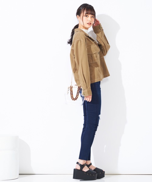 WEGO（ウィゴー）の「WEGO/BIGポケットクロップドシャツ（シャツ/ブラウス・レディース・カーキ/ベージュ/ブラック・FREE）」の13枚目の写真