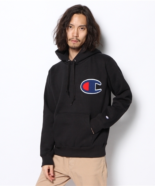 Champion(チャンピオン)の「WEGO/Championワッペンパーカー(パーカー・メンズ・ブラック/ネイビー・MEDIUM/LARGE)」の2枚目の写真