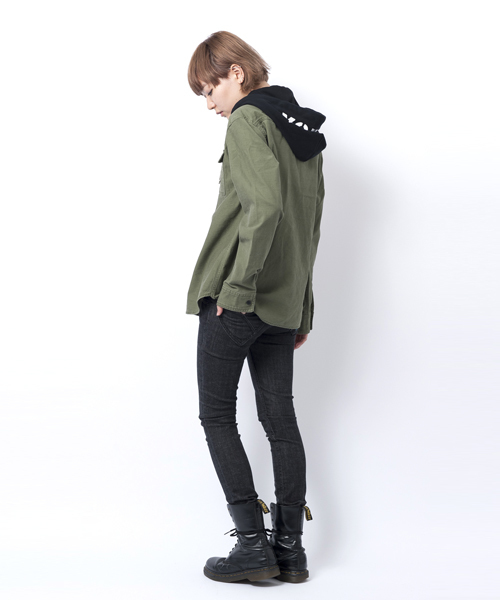 X-girl(エックスガール)の「HEART POCKET SKINNY JEANS(デニムパンツ・レディース・ブラック/インディゴブルー/ライトインディゴブルー・26inch/27inch/24inch/25inch)」の2枚目の写真