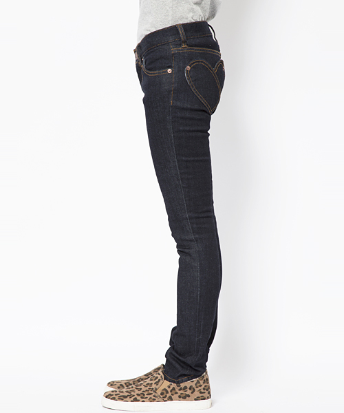 X-girl(エックスガール)の「HEART POCKET SKINNY JEANS(デニムパンツ・レディース・ブラック/インディゴブルー/ライトインディゴブルー・26inch/27inch/24inch/25inch)」の6枚目の写真