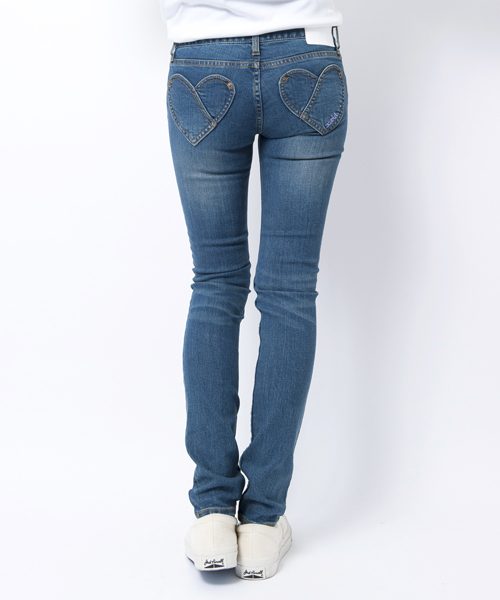 X-girl(エックスガール)の「HEART POCKET SKINNY JEANS(デニムパンツ・レディース・ブラック/インディゴブルー/ライトインディゴブルー・26inch/27inch/24inch/25inch)」の19枚目の写真