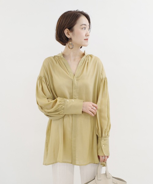 DouDou(ドゥドゥ)の「シアー2WAY袖ボリュームブラウス(シャツ/ブラウス・レディース・オフホワイト/ピンクベージュ/ベージュ系その他/ブラック・FREE)」の3枚目の写真