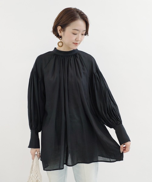 DouDou(ドゥドゥ)の「シアー2WAY袖ボリュームブラウス(シャツ/ブラウス・レディース・オフホワイト/ピンクベージュ/ベージュ系その他/ブラック・FREE)」の2枚目の写真