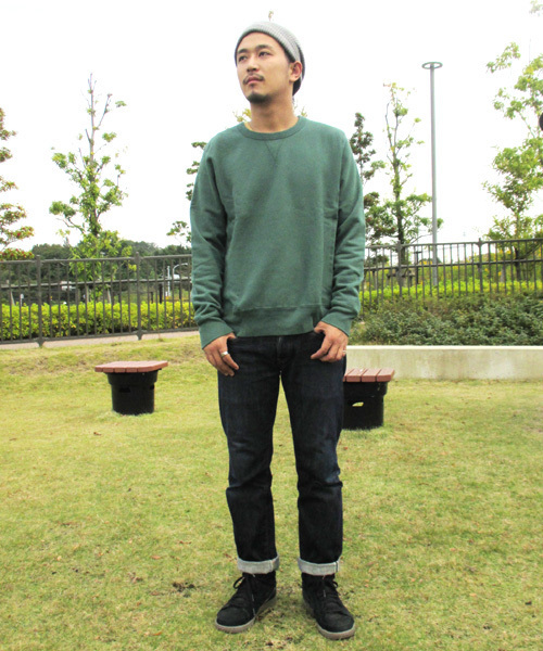 Denime(ドゥニーム)の「BASIC SWEAT CREW NECK(スウェット・メンズ・ネイビー/グレー/グリーン・LARGE/SMALL/MEDIUM)」の12枚目の写真