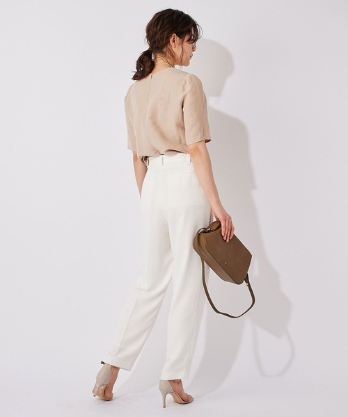 Whim Gazette（ウィムガゼット）の「サテンツイルタックパンツ（その他パンツ・レディース・ライトグレー/オフホワイト・38/36）」の11枚目の写真