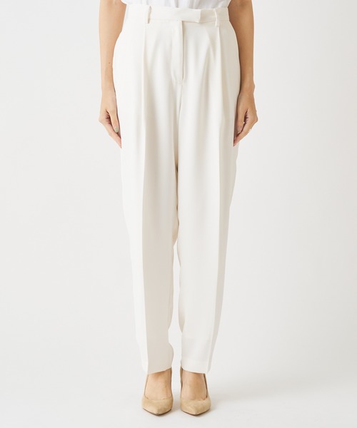 Whim Gazette（ウィムガゼット）の「サテンツイルタックパンツ（その他パンツ・レディース・ライトグレー/オフホワイト・38/36）」の15枚目の写真