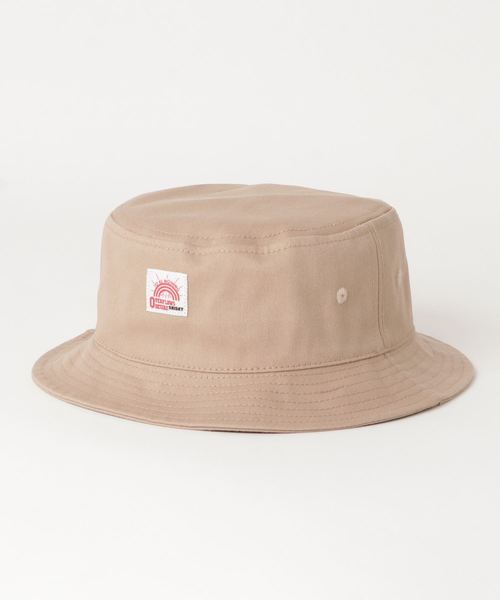 THE CASUAL(カジュアル)の「織ネームワッペンバケットハット キッズ(ハット・キッズ・モカ/オフホワイト/ライトベージュ/ブラック/ブルー系その他/カーキ/ネイビー/ブラウン・52/54/56)」の5枚目の写真