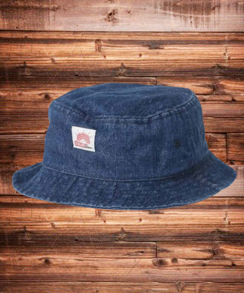 THE CASUAL(カジュアル)の「織ネームワッペンバケットハット キッズ(ハット・キッズ・モカ/オフホワイト/ライトベージュ/ブラック/ブルー系その他/カーキ/ネイビー/ブラウン・52/54/56)」の17枚目の写真