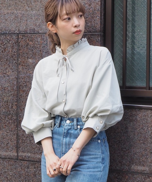 tiptop（ティップトップ）の「[2021SS新色登場]キラキラ釦袖タックブラウス（シャツ/ブラウス・レディース・ブラック/オフホワイト/サックスブルー/ライトグリーン/A/B・FREE）」の13枚目の写真