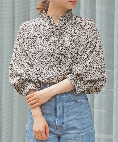 tiptop（ティップトップ）の「[2021SS新色登場]キラキラ釦袖タックブラウス（シャツ/ブラウス・レディース・ブラック/オフホワイト/サックスブルー/ライトグリーン/A/B・FREE）」の18枚目の写真