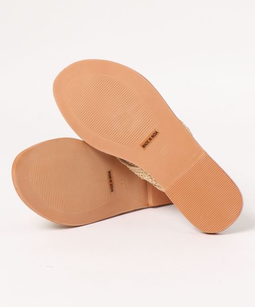 DouDou（ドゥドゥ）の「ペーパークロスフラットサンダル（サンダル・レディース・ベージュ・37/38）」の2枚目の写真