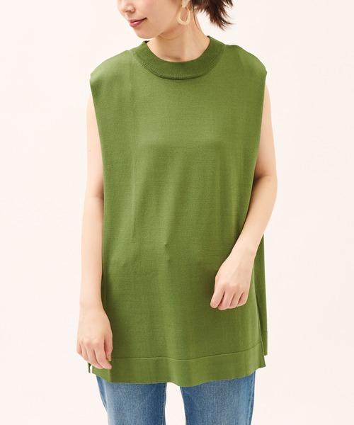 natural couture（ナチュラルクチュール）の「サイドタックノースリニット（ニット/セーター・レディース・ベージュ/ブラウン/ブルー/グリーン・FREE）」の6枚目の写真