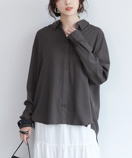 coca(coca)(コカ)の「シンプルブラウス(シャツ/ブラウス・レディース・ホワイト/ブラック・ONE SIZE)」の2枚目の写真