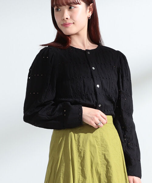 Ray BEAMS（レイビームス）の「Ray BEAMS / カットワーク クロップド ブラウス（シャツ/ブラウス・レディース・ホワイト/ブラック・1/0）」の11枚目の写真