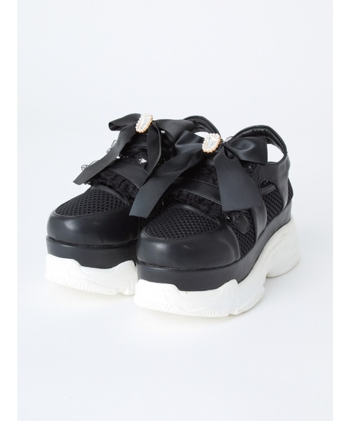 Ank Rouge(アンクルージュ)の「ビジューリボン付スニーカー(スニーカー・レディース・アイボリー/ピンク/ブラック・L/M)」の3枚目の写真