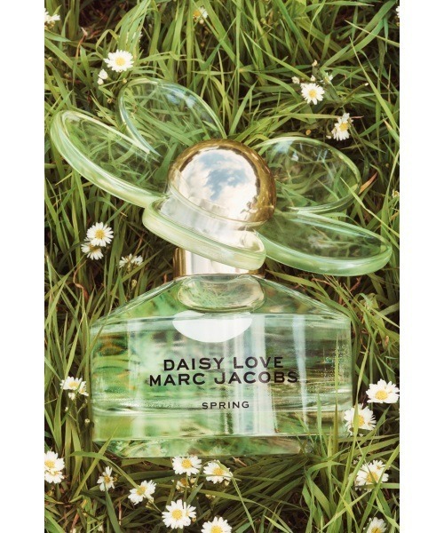 MARC JACOBS（マークジェイコブス）の「DAISY LOVE SPRING 50ML