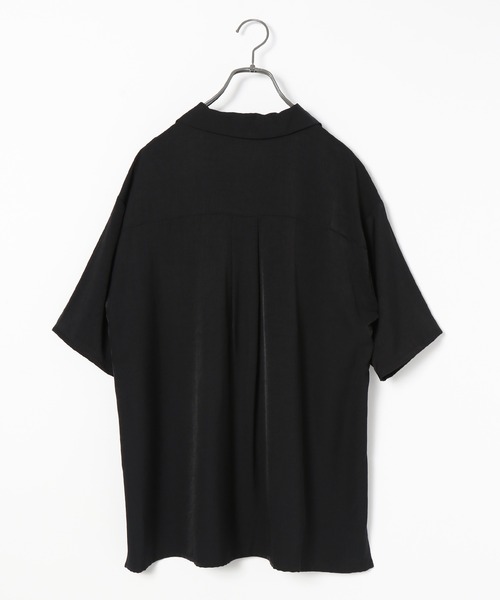 PAGEBOY(ページボーイ)の「シルキールーズセットアップシャツ(シャツ/ブラウス・レディース・ブラック/オリーブ/ブルー系その他/グレイッシュベージュ・FREE)」の8枚目の写真