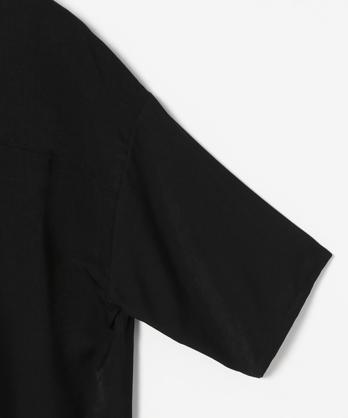 PAGEBOY(ページボーイ)の「シルキールーズセットアップシャツ(シャツ/ブラウス・レディース・ブラック/オリーブ/ブルー系その他/グレイッシュベージュ・FREE)」の17枚目の写真