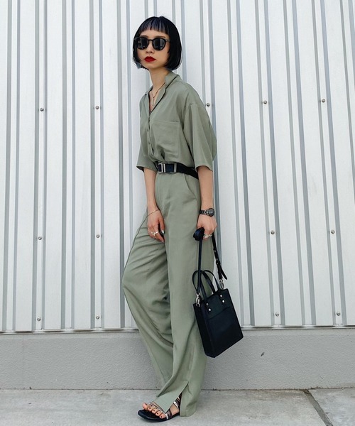 PAGEBOY(ページボーイ)の「シルキールーズセットアップシャツ(シャツ/ブラウス・レディース・ブラック/オリーブ/ブルー系その他/グレイッシュベージュ・FREE)」の7枚目の写真