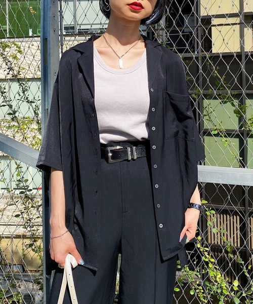 PAGEBOY(ページボーイ)の「シルキールーズセットアップシャツ(シャツ/ブラウス・レディース・ブラック/オリーブ/ブルー系その他/グレイッシュベージュ・FREE)」の15枚目の写真