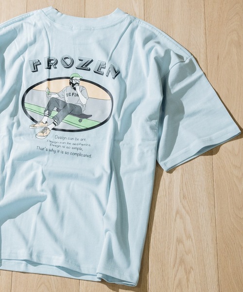 JOHN'S CLOSET(ジョンズクローゼット)の「【2】ヘビーウェイト フロント刺繍バッグプリントBIGTシャツ(Tシャツ/カットソー・メンズ・ホワイト/ブラック/サックスブルー/ラベンダー/ホワイト系その他/ブラック系その他・MEDIUM/LARGE/X-LARGE)」の5枚目の写真