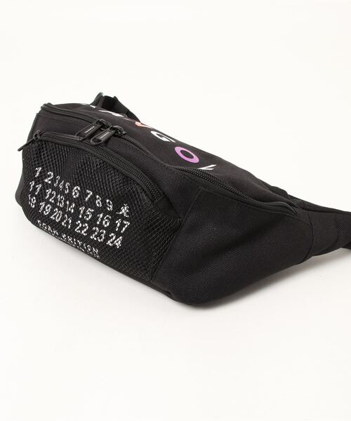 KANGOL（カンゴール）の「【 KANGOL / カンゴール 】 ナンバー プリント ウエストバッグ（ボディバッグ/ウエストポーチ・レディース・ホワイト/ブラック/ベージュ・FREE）」の4枚目の写真