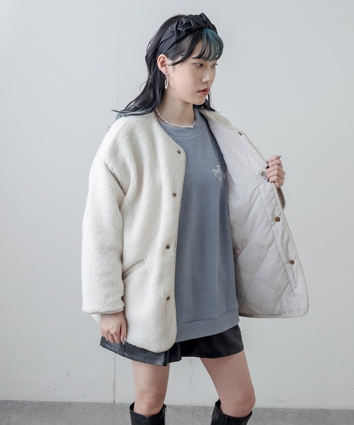 RASVOA(ラスボア)の「【WEB限定】ダイヤキルト×ボアリバーシブルコート(ノーカラーコート・レディース・カーキ/アイボリー/ブラック・FREE)」の6枚目の写真