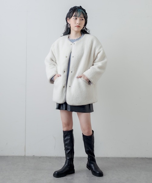 RASVOA(ラスボア)の「【WEB限定】ダイヤキルト×ボアリバーシブルコート(ノーカラーコート・レディース・カーキ/アイボリー/ブラック・FREE)」の7枚目の写真