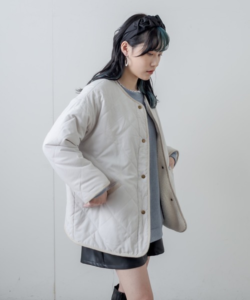 RASVOA(ラスボア)の「【WEB限定】ダイヤキルト×ボアリバーシブルコート(ノーカラーコート・レディース・カーキ/アイボリー/ブラック・FREE)」の14枚目の写真
