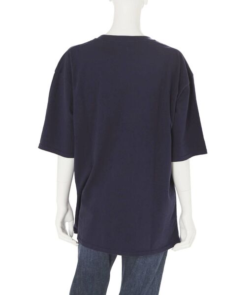 Ungrid（アングリッド）の「【10周年限定】USビッグTee（Tシャツ/カットソー・レディース・ネイビー/チャコールグレー/オフホワイト・FREE）」の5枚目の写真