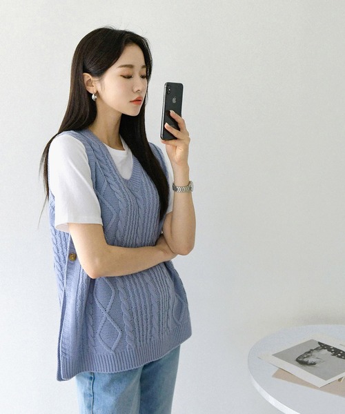 fd style（エフディ スタイル）の「【Chuzchuz】プレッツェルVネックニットベスト（ベスト・レディース・スカイブルー/ベージュ/ピンク/アイボリー・FREE）」の14枚目の写真