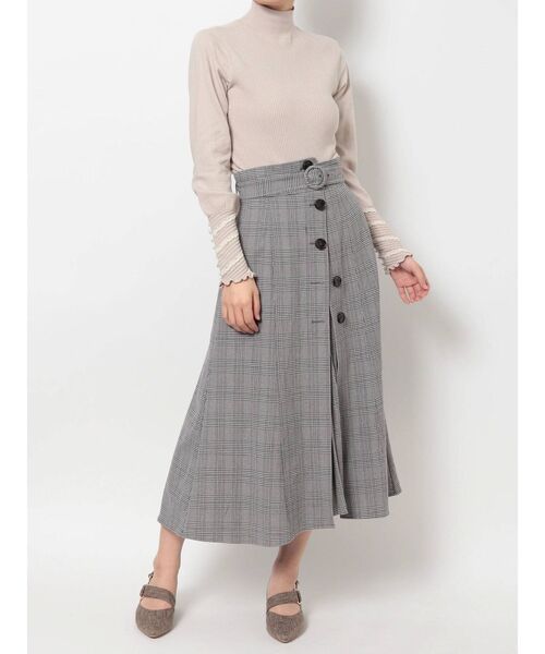 dazzlin（ダズリン）の「ボタンプリーツフレアスカート（スカート・レディース・ベージュ/その他1・SMALL/MEDIUM）」の13枚目の写真