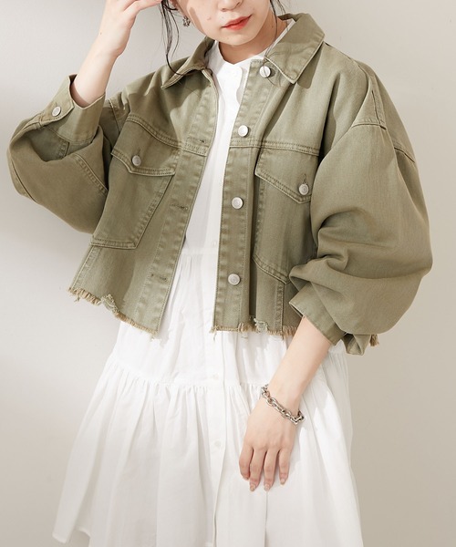 Chico(チコ)の「短丈ダメージデニムGジャン(デニムジャケット・レディース・ブラック/カーキ・FREE)」の12枚目の写真