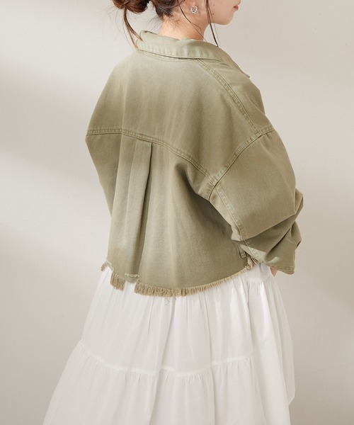 Chico(チコ)の「短丈ダメージデニムGジャン(デニムジャケット・レディース・ブラック/カーキ・FREE)」の14枚目の写真