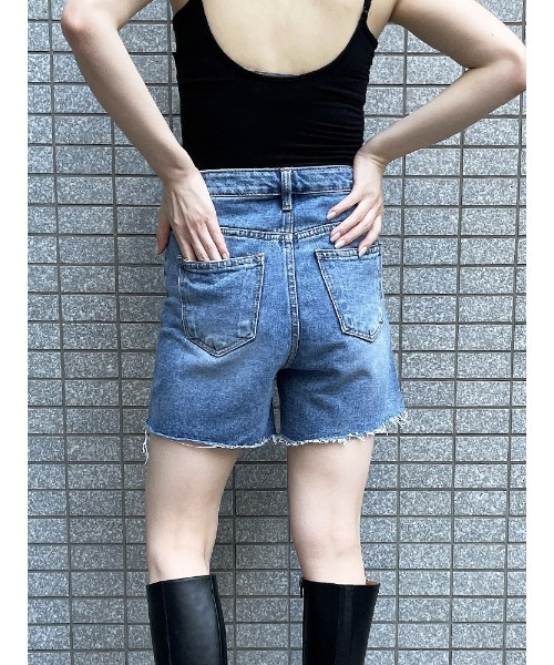 ENVYM（アンビー）の「カットオフデニムＳＰＴ（デニムパンツ・レディース・ブルー・S/M）」の8枚目の写真