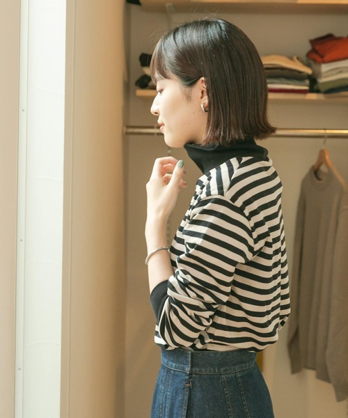 FORK&SPOON(フォークアンドスプーン)の「FORK&SPOON タートルネックカットソー(Tシャツ/カットソー・レディース・ブラック/オフホワイト/ブラック系その他・ONE)」の21枚目の写真