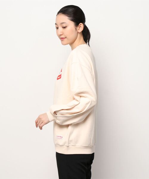 Levi's(リーバイス)の「Levi's(R) RED FEMININE スウェットシャツ ECRU(スウェット・レディース・マルチ・L/S/M/XS)」の9枚目の写真