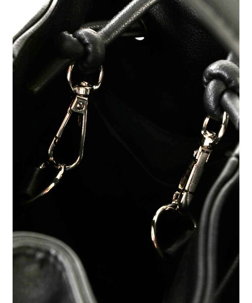 ELENDEEK（エレンディーク）の「ワイドハンドルバケットバッグ（ハンドバッグ・レディース・オフホワイト/ブラック・FREE）」の6枚目の写真