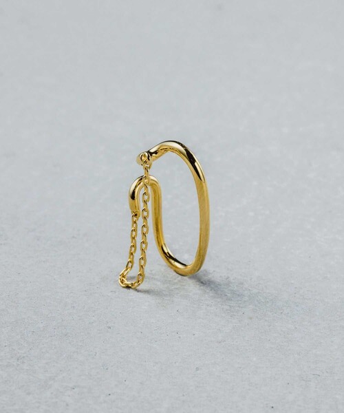 and cloud(アンドクラウド)の「Layered Cuff Curb Chain(イヤーカフ・レディース・シルバー/イエローゴールド・FREE)」の4枚目の写真