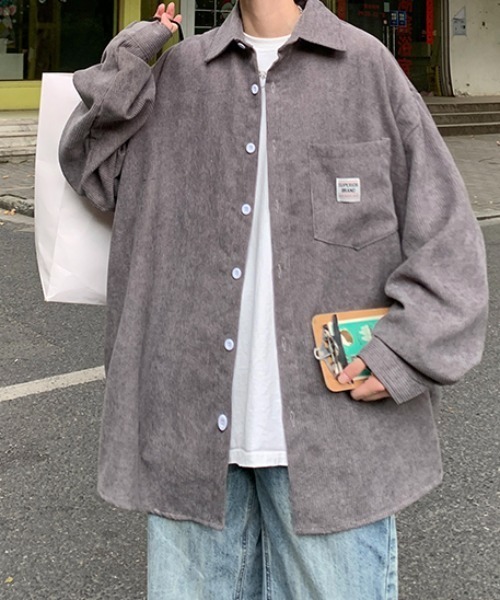 MGV(エムジーヴィー)の「胸ポケット付きオーバーサイズコーデュロイシャツ(シャツ/ブラウス・メンズ・オフホワイト/オリーブ/ベージュ/グレー・MEDIUM/X-LARGE/LARGE)」の21枚目の写真